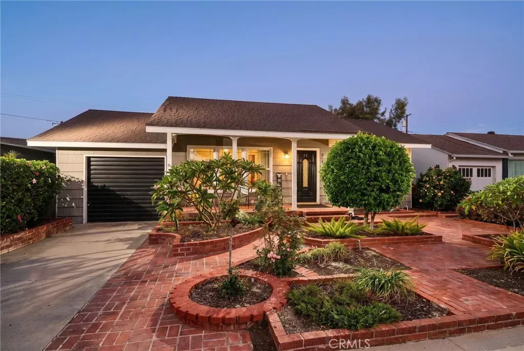 Property Photo:  5449 E Fairbrook Street  CA 90815 