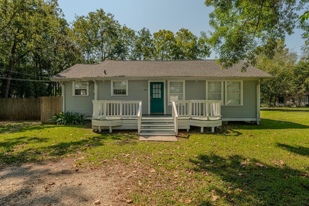 Property Photo:  285 W Hartel  TX 77659 