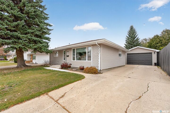 Property Photo:  1056 Simcoe Street  SK S6H 3J2 