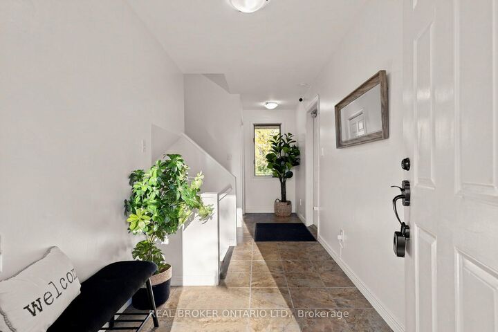 Property Photo:  2 Leach Street  ON L3V 5N7 