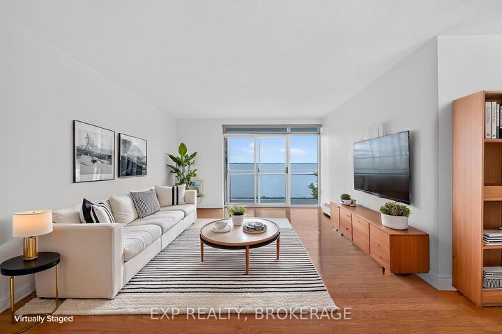 Property Photo:  1 Mowat Avenue 304  ON K7M 1J8 