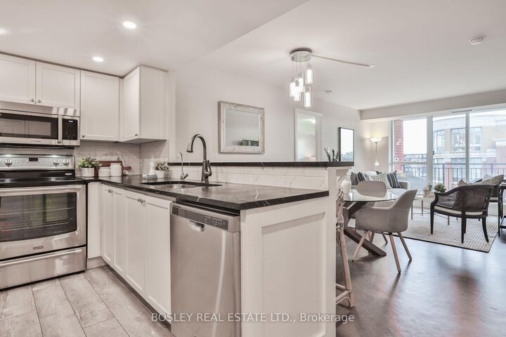 Property Photo:  300 Balliol Street 808  ON M4S 3G6 