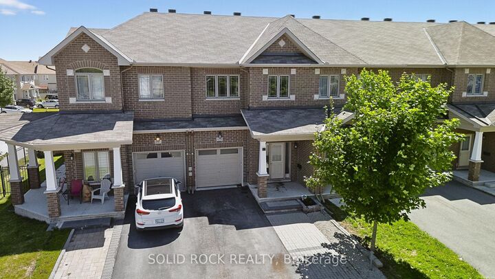 Property Photo:  639 Via Campanale Avenue  ON K2J 4A2 