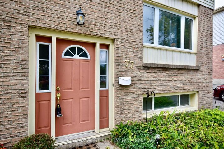 Property Photo:  77 Carlton Road  ON L4M 5K8 