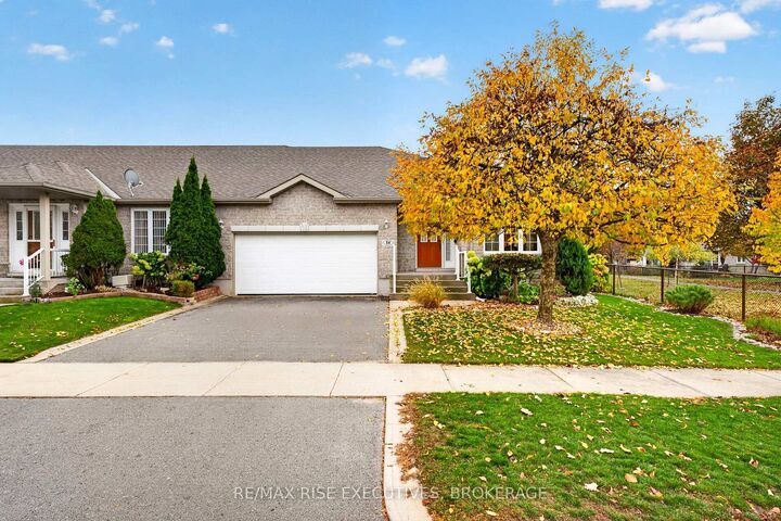 Property Photo:  58 Ellesmeer Avenue  ON K7P 3H8 