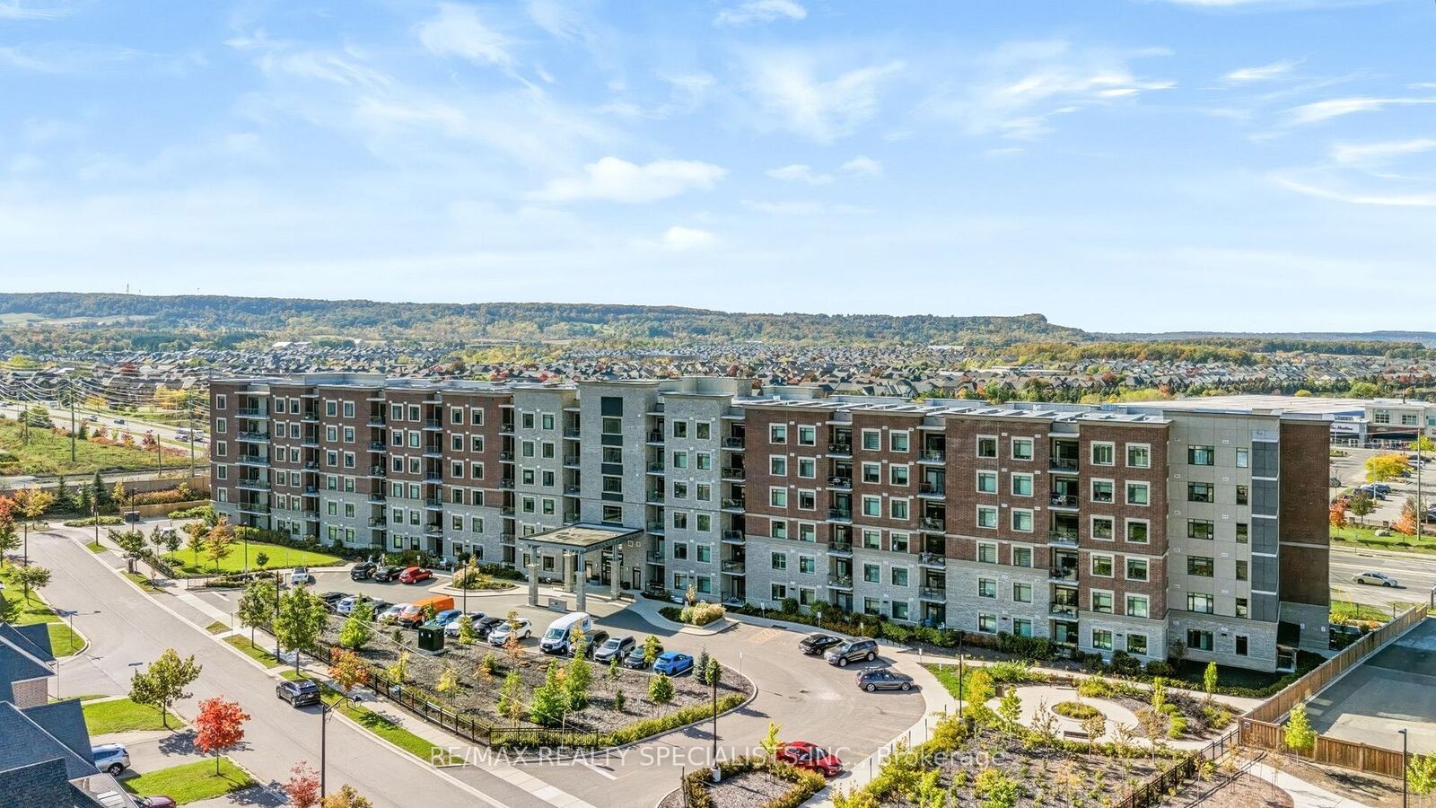 Property Photo:  830 Megson Terrace 110  ON L9T 9M7 