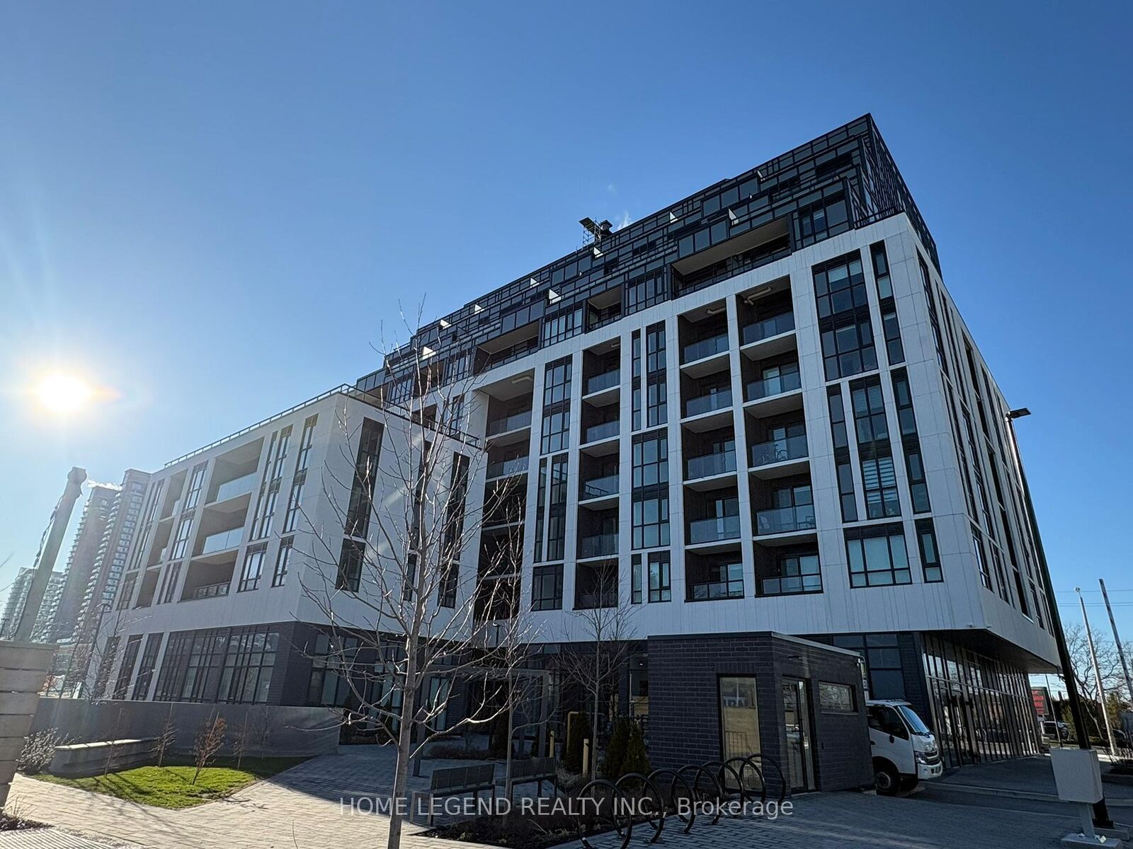Property Photo:  3421 Sheppard Avenue E A611  ON M1T 3K5 