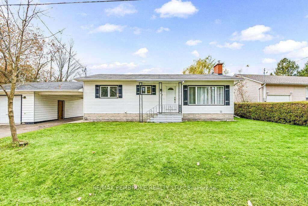 Property Photo:  180 Everett Street  ON K8A 3W1 