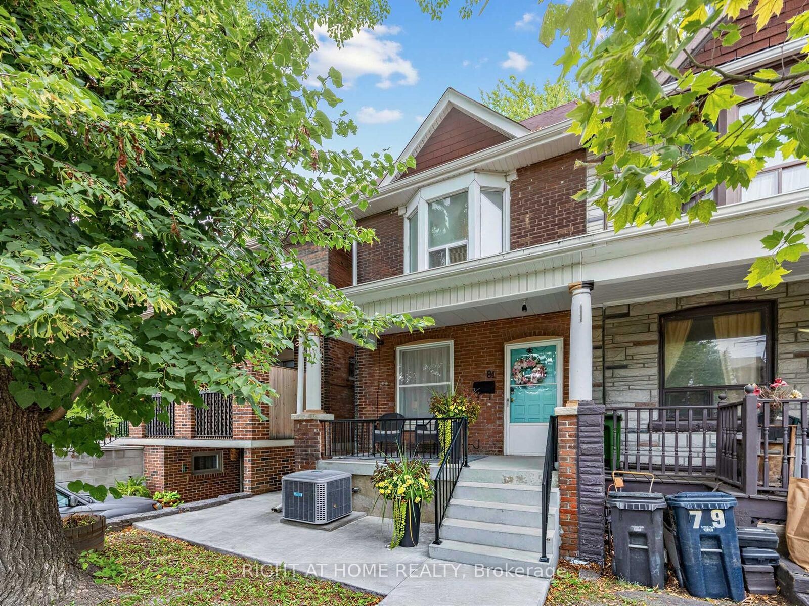 Property Photo:  81 Silverthorn Avenue  ON M6N 3J6 