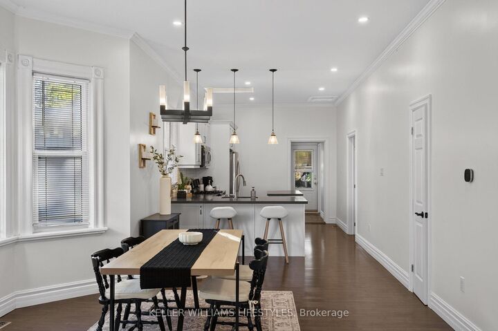 Property Photo:  581 Central Avenue  ON N6B 2G5 