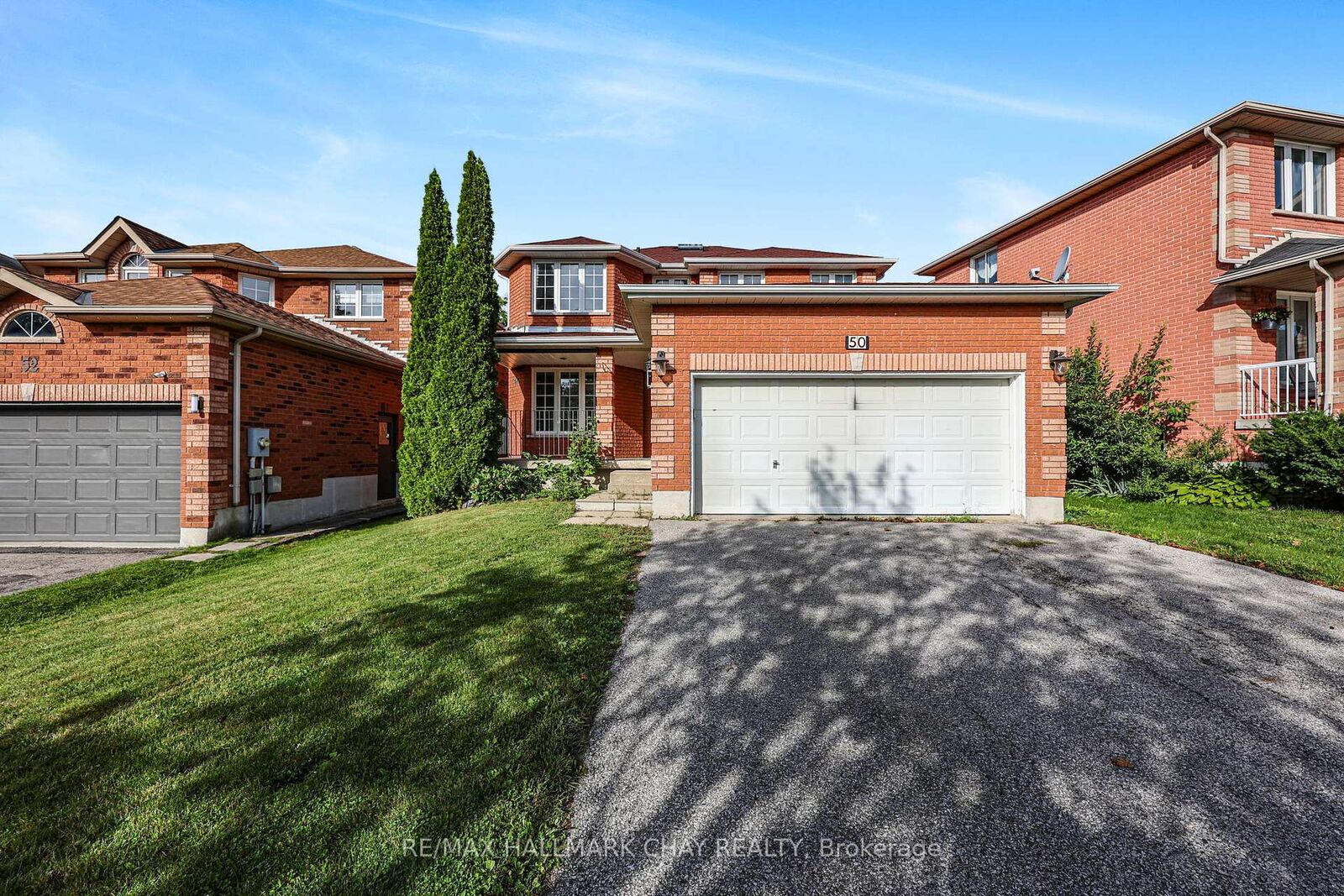 Property Photo:  50 Loon Avenue  ON L4N 8W6 