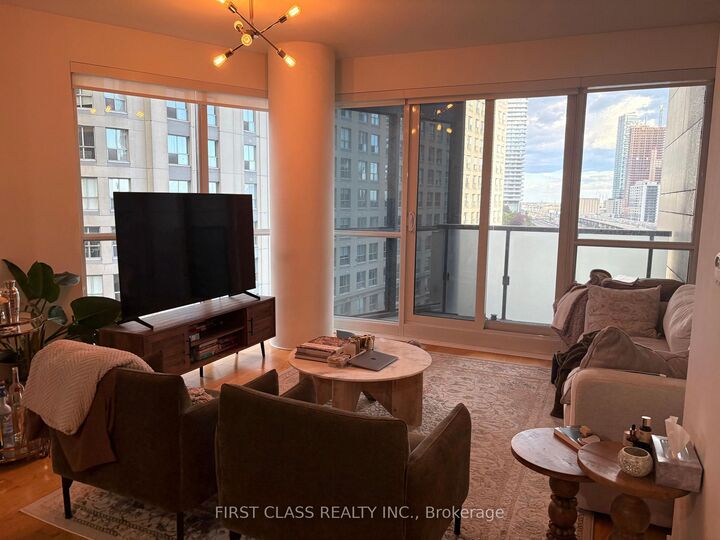 Property Photo:  1 The Esplanade N/A 906  ON M5A 0A8 