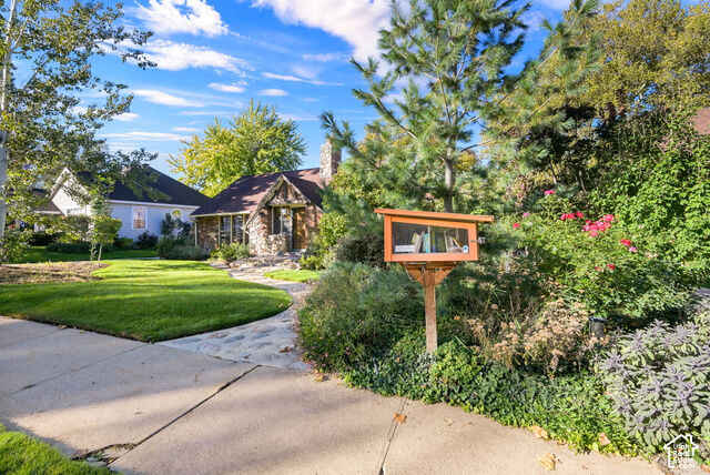 Property Photo: 2861 Marilyn Dr UT 84403