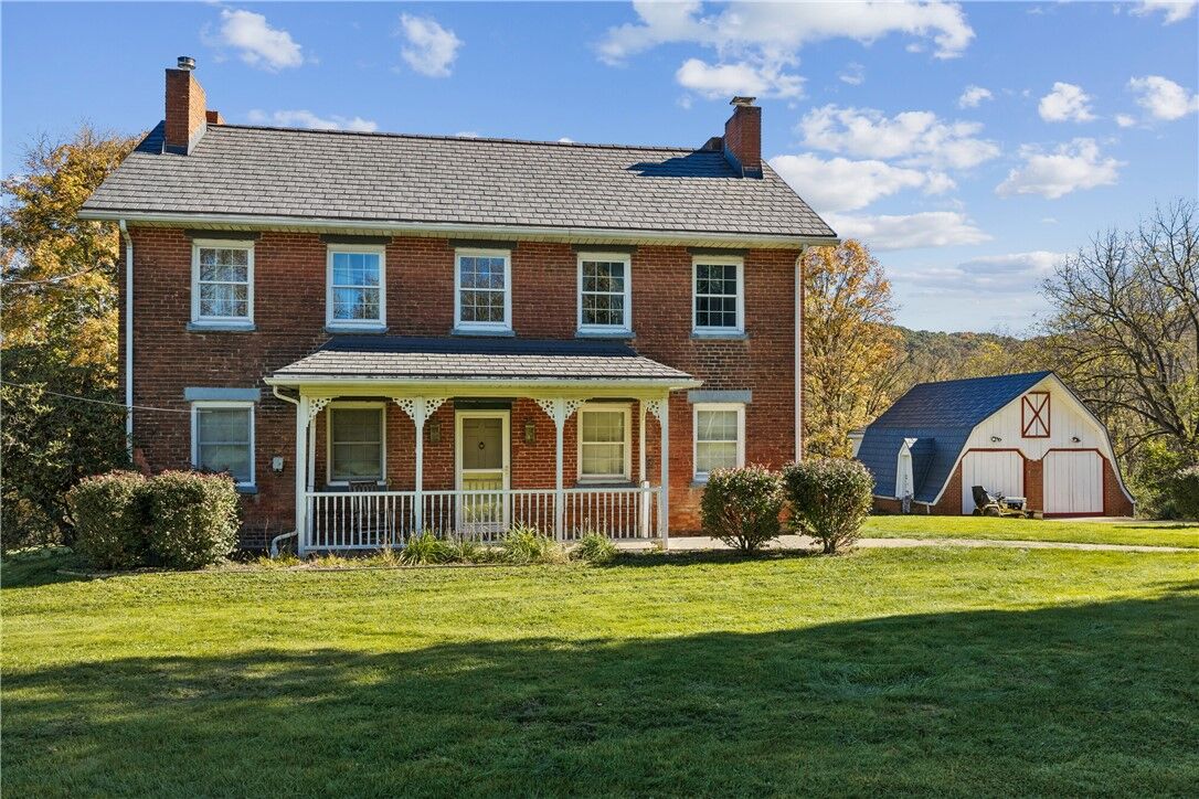 Property Photo: 482 Independence Rd PA 15001