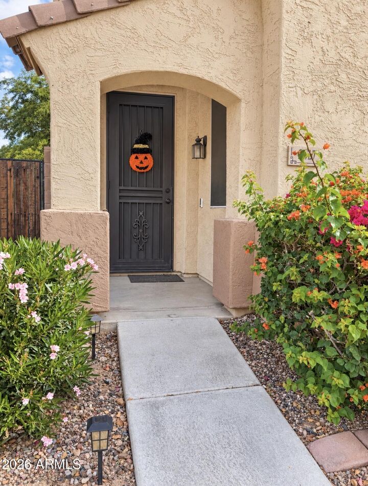 Property Photo: 3027 S 101st Lane AZ 85353