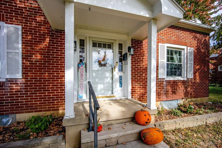 Property Photo: 271 E Main Street OH 45345