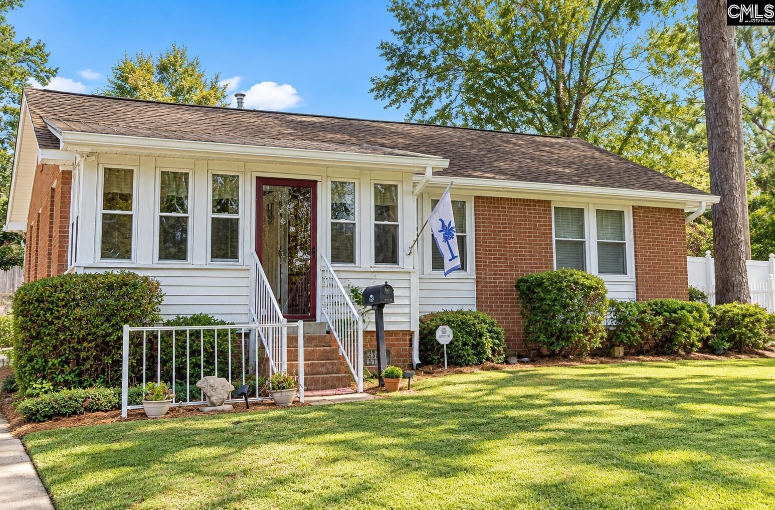 Property Photo:  900 Howard  SC 29205 
