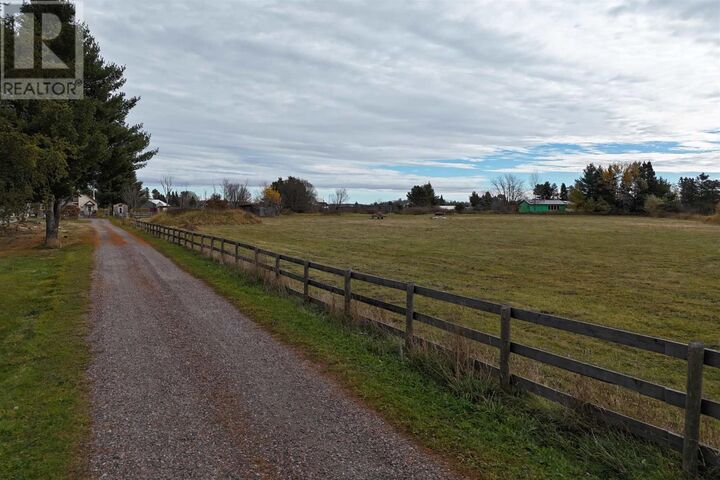 Property Photo: 198 River Rd ON P0R 1L0