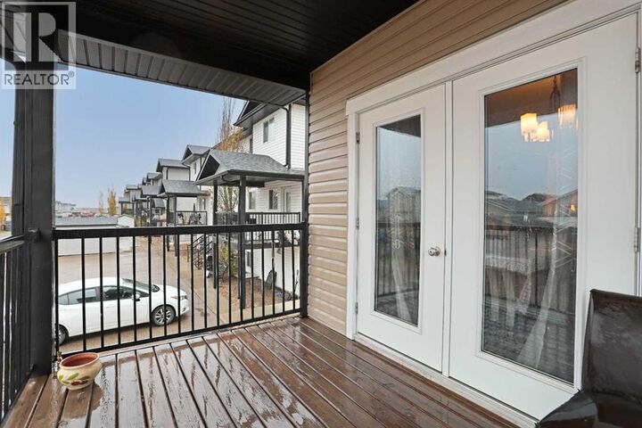 Property Photo: 211 17 Street East AB T1R 1R2