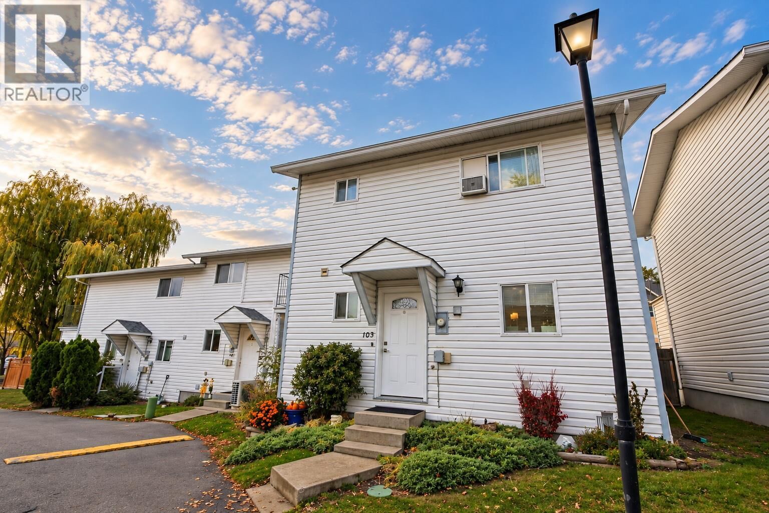Property Photo: 3004 South Main Street 103 BC V2A 5J6
