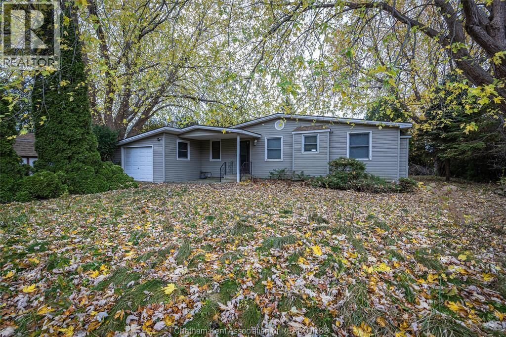 Property Photo:  11478 Rondeau Drive  ON N0P 1X0 