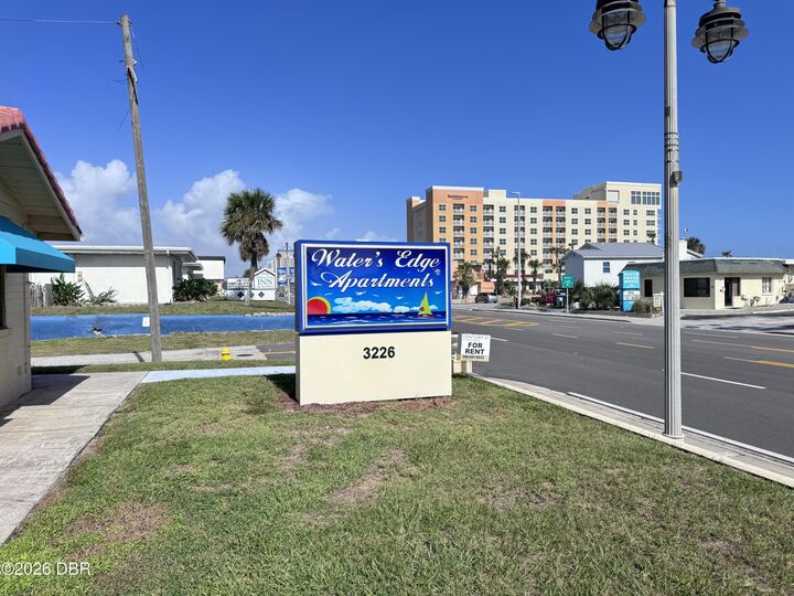 Property Photo: 3226 S Atlantic Avenue 2 FL 32118