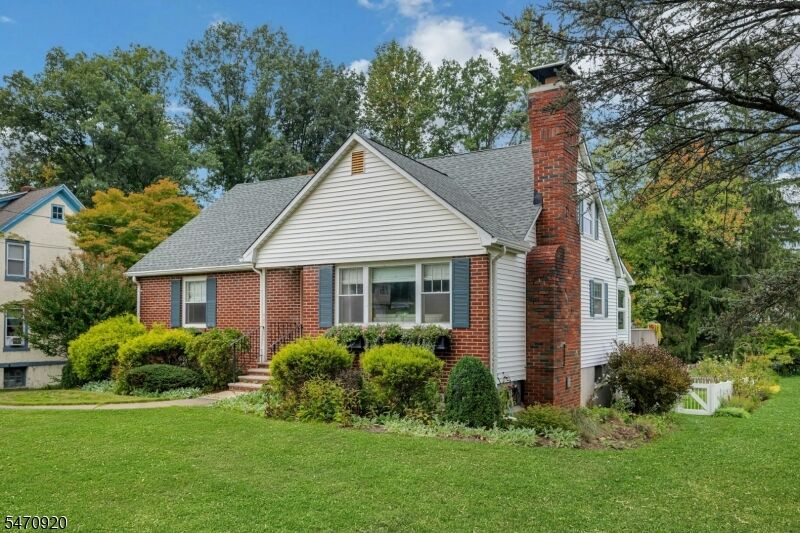 Property Photo: 92 Littleton Rd NJ 07950