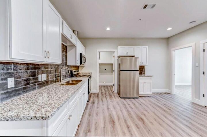 Property Photo:  2906 Berry Road 6  TX 77093 