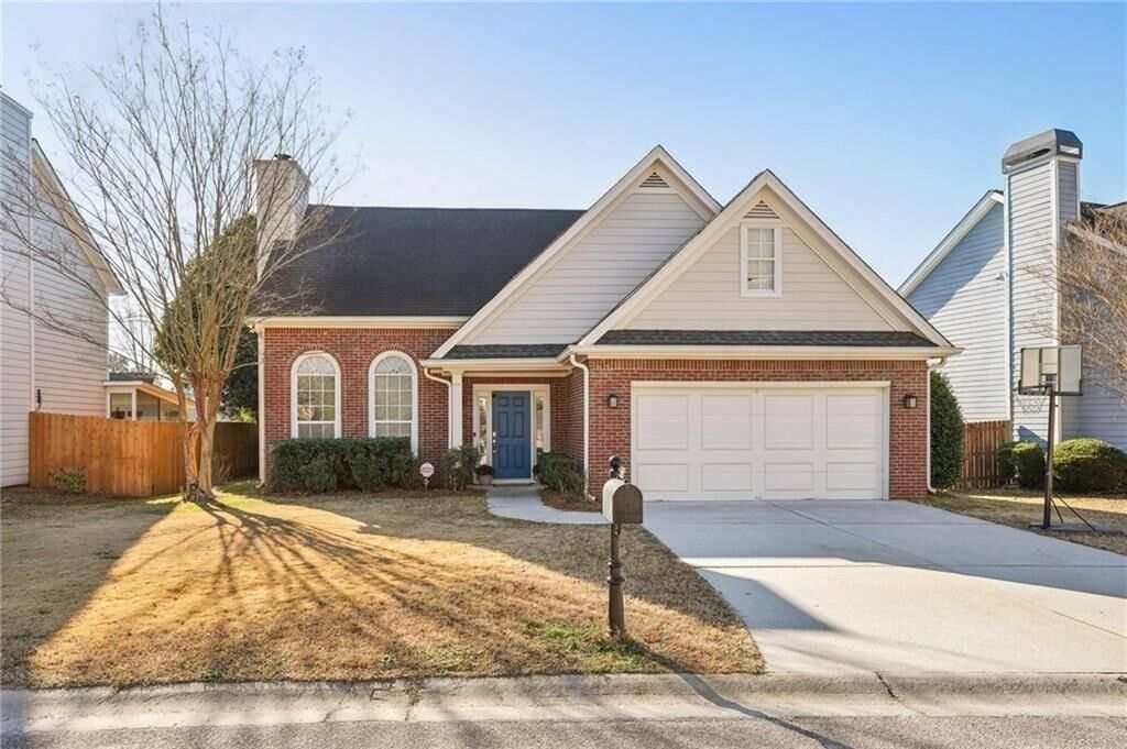 Property Photo:  2163 SE Turnberry Circle  GA 30082 