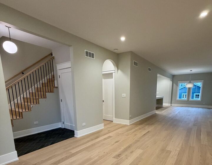 Property Photo:  4419 N N Spaulding Ave Avenue  IL 60625 