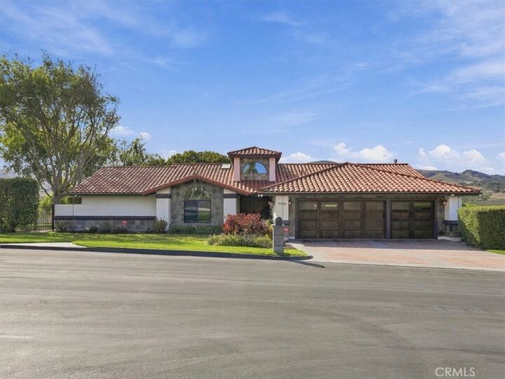 Property Photo:  5845 Elkhorn Lane  CA 93455 