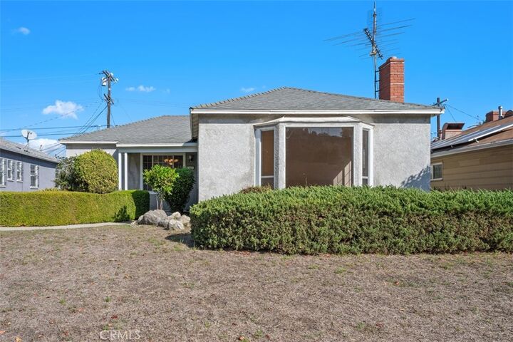 Property Photo: 5627 Bowcroft Street CA 90016