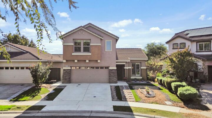 Property Photo:  2845 Orly Court  CA 95648 