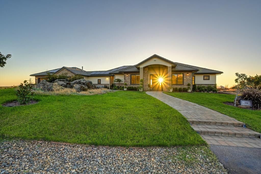 Property Photo: 5110 Broken Bow Lane CA 95672