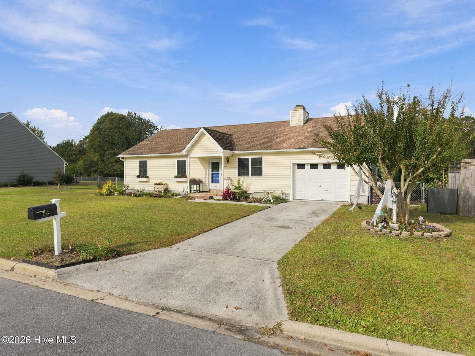 Property Photo: 109 Falcon Crest Road NC 28540