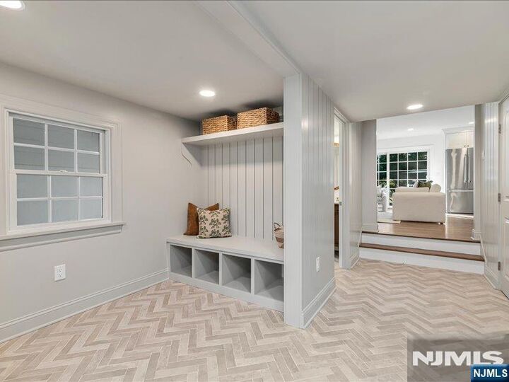 Property Photo:  85 Ferndale Avenue  NJ 07452 