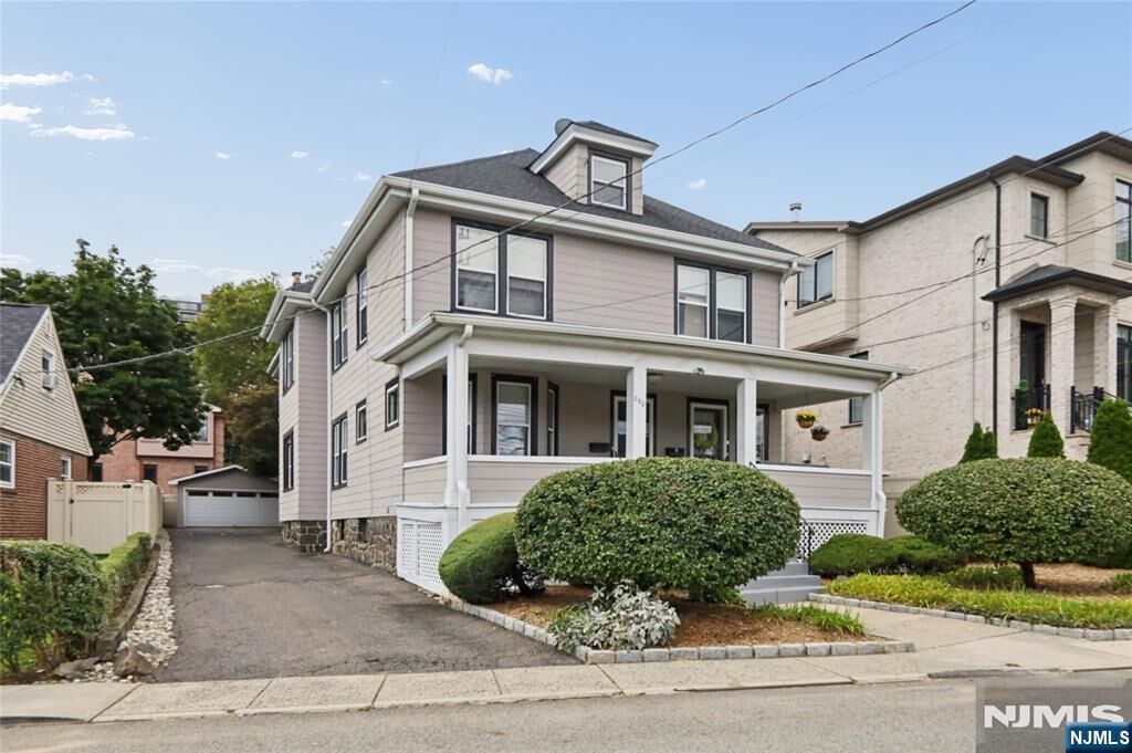 Property Photo:  290 Columbia Avenue 1st Floor  NJ 07024 