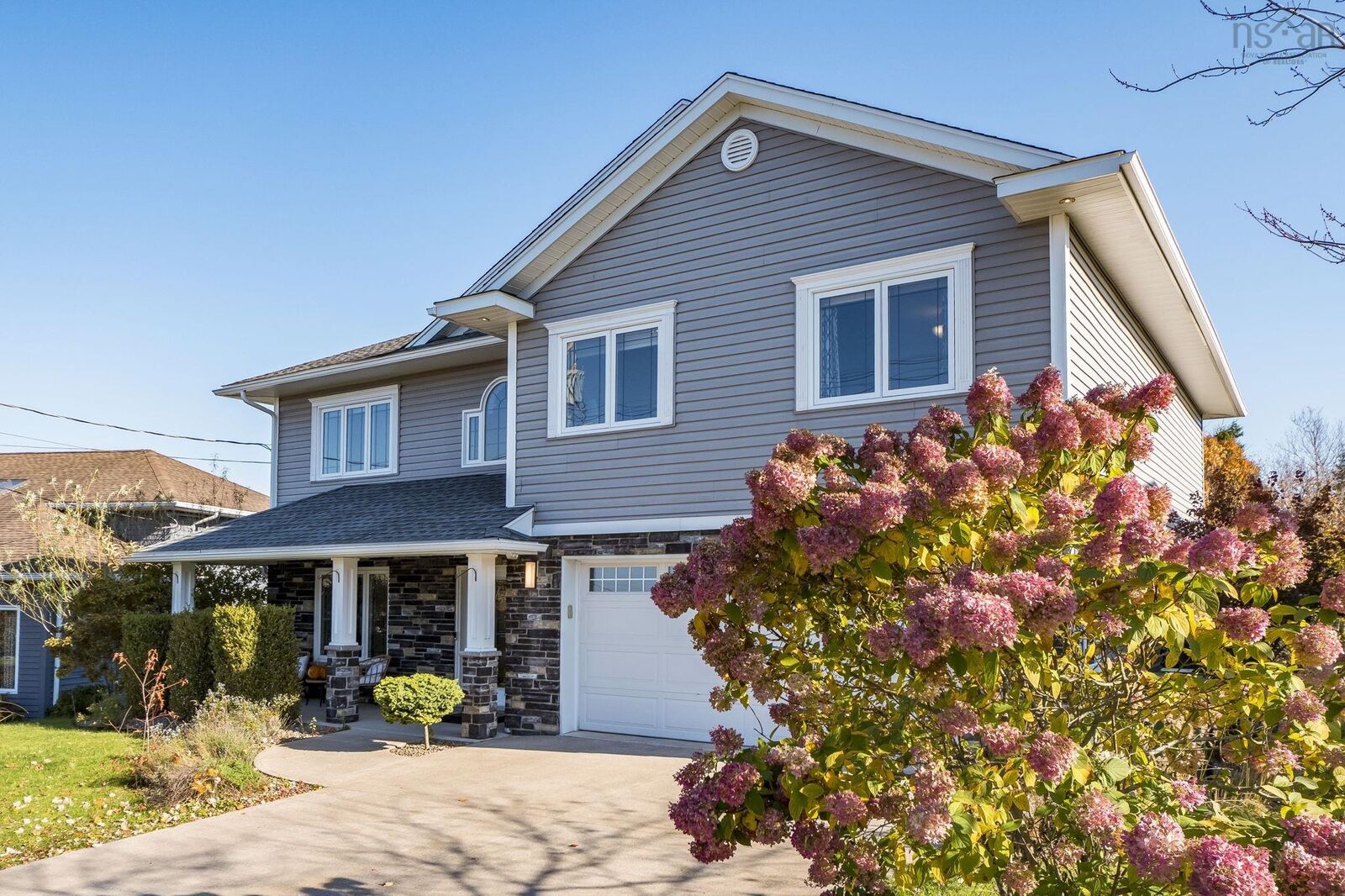 Property Photo:  114 Maplewood Drive  NS B2V 2R1 