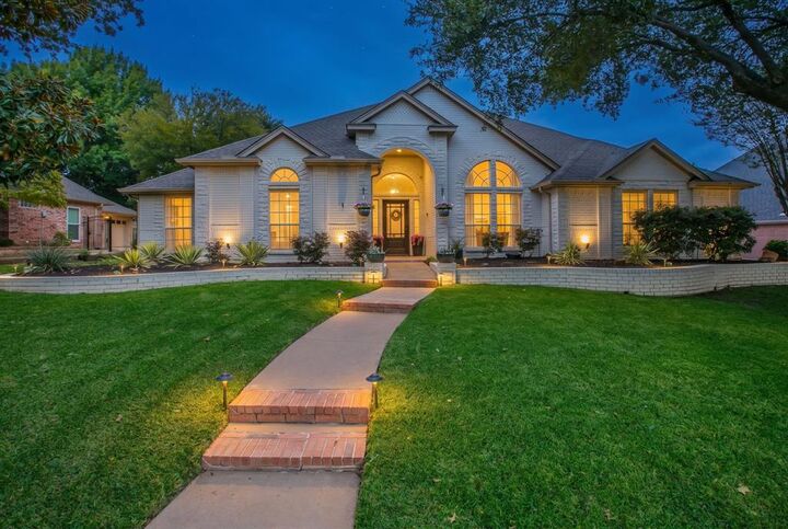 Photo de la propriété:  2605 Wild Ivy Trail  TX 76063 