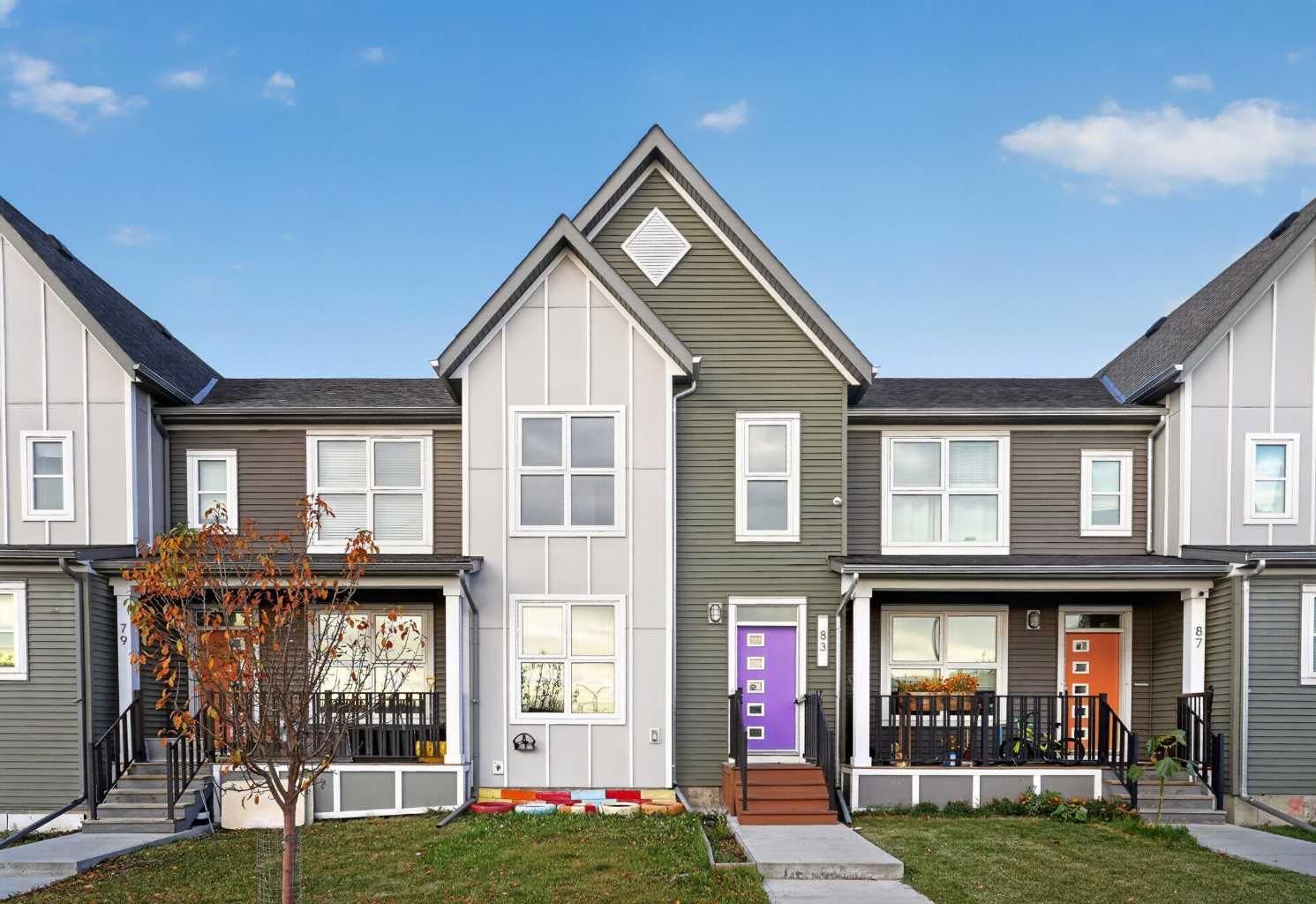 Property Photo:  83 Savanna Park NE  AB T3J 0Y8 
