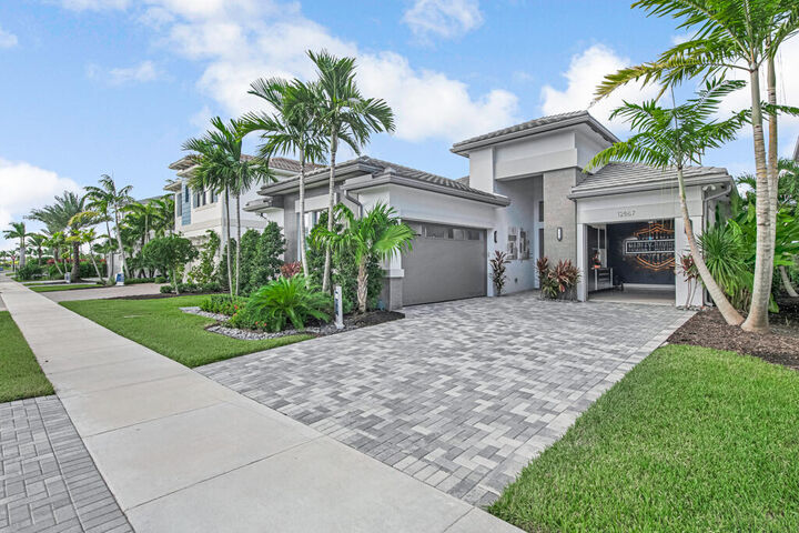Property Photo: 12867 Soaring View FL 33412