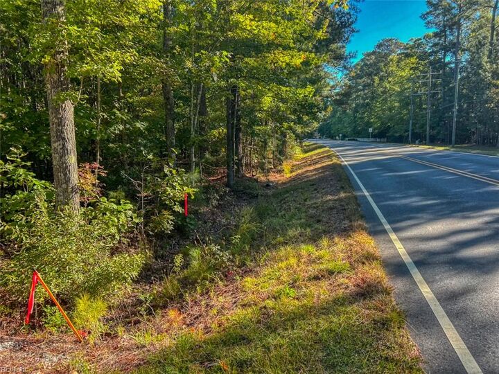Property Photo: 2548 John Tyler Hwy VA 23188