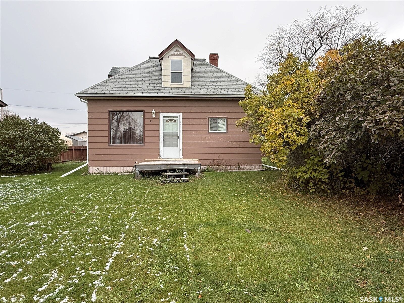 Property Photo:  23 Phillips Street  SK S0A 3E0 