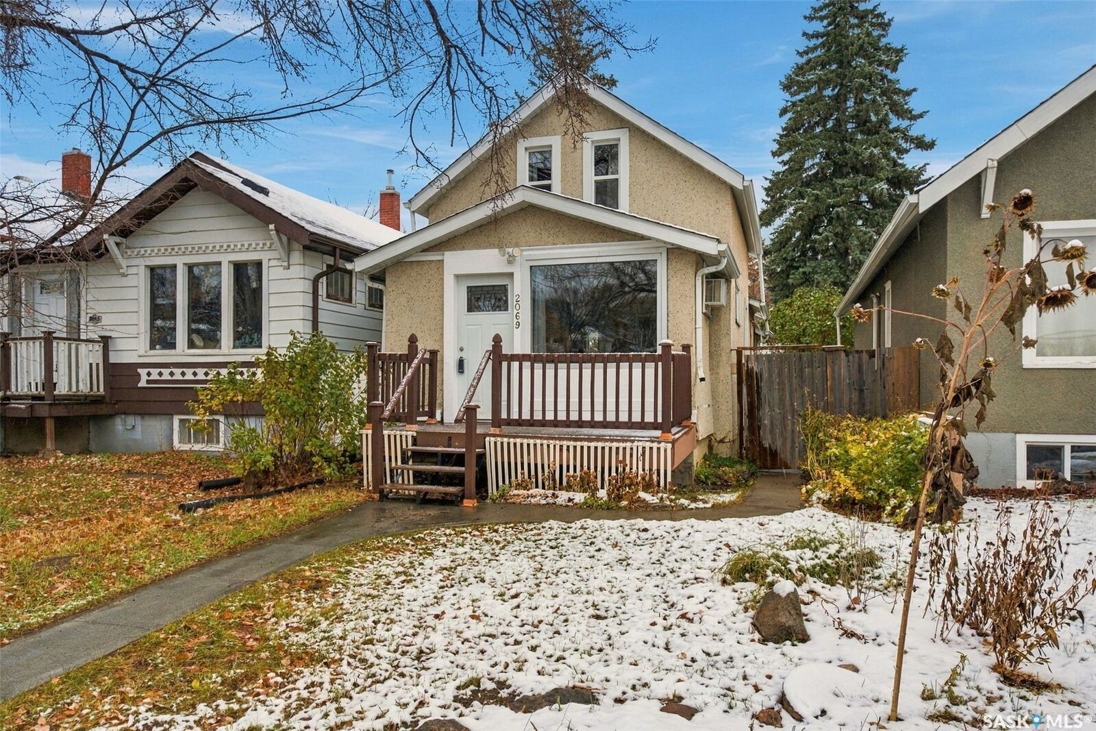 Property Photo: 2069 Montreal Street SK S4P 1L5