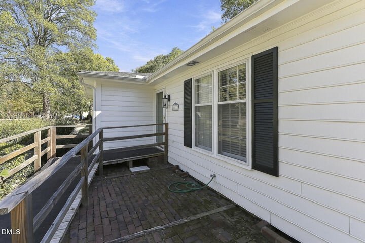 Property Photo: 5512 Old Forge Circle NC 27609