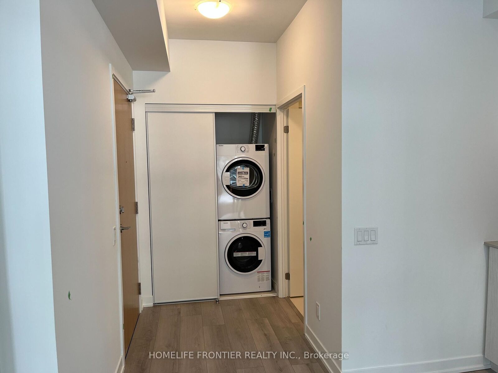 Property Photo:  1787 St. Clair Avenue N 513  ON M6N 1J6 