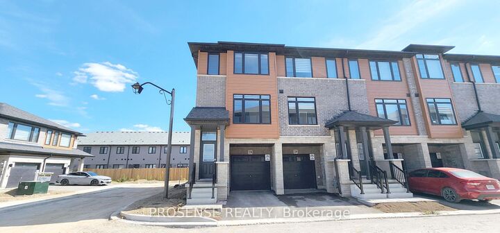 Property Photo:  461 Blackburn Drive 28  ON N3T 0W9 