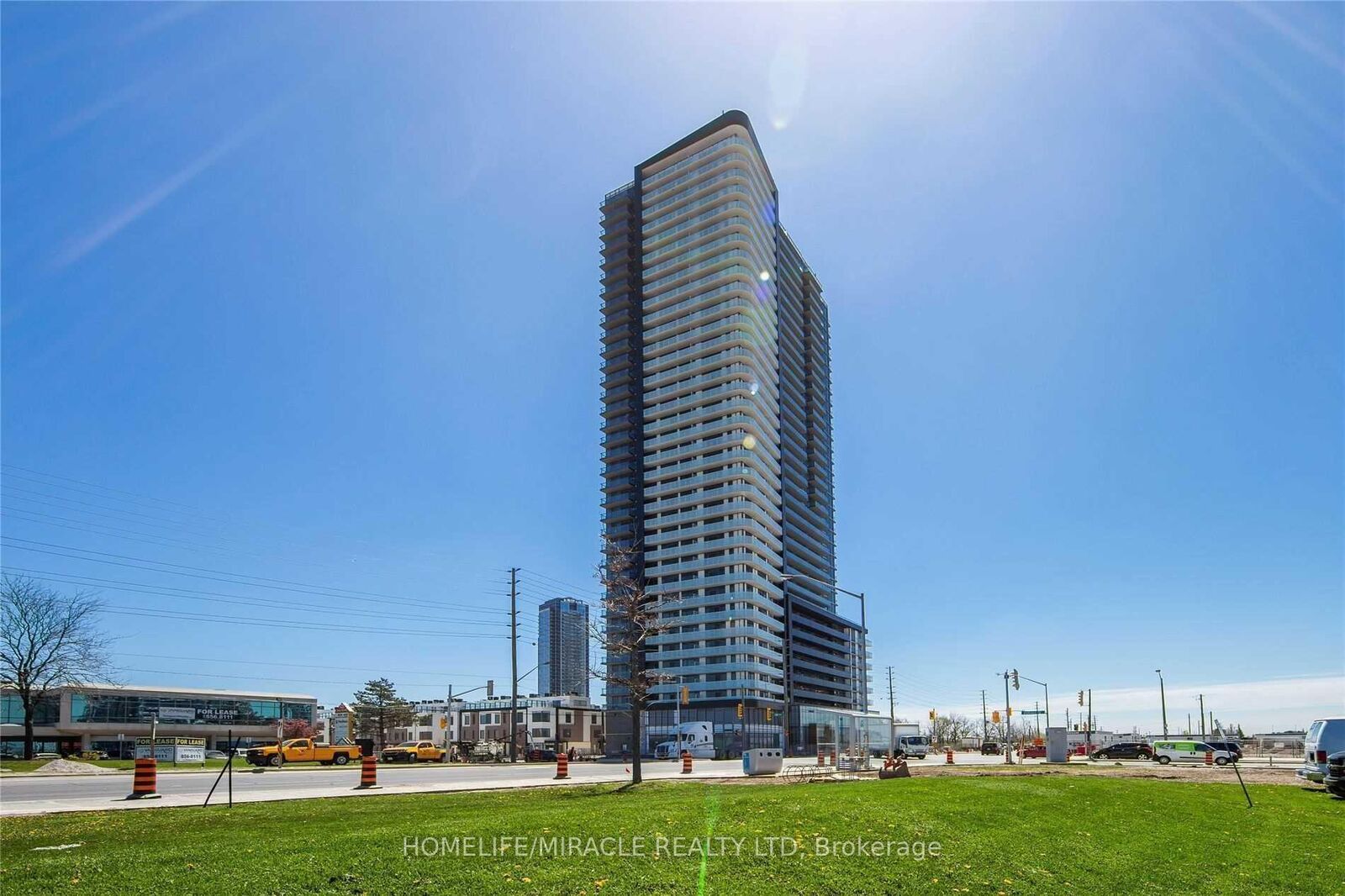 Property Photo:  7895 Jane Street 710  ON L4K 0K2 