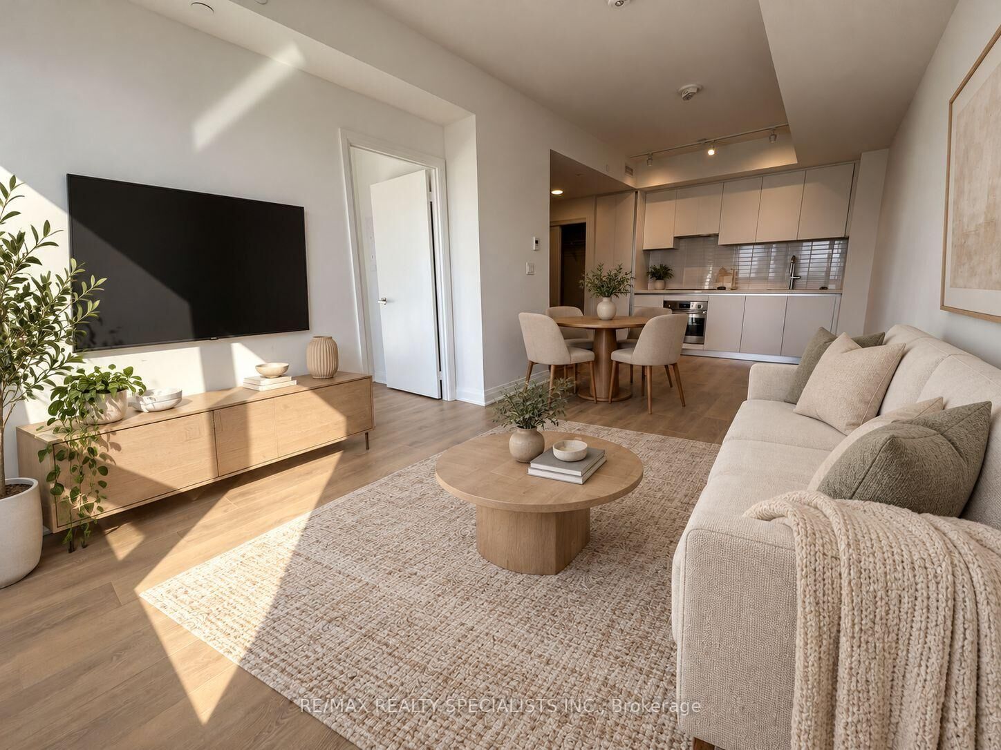 Property Photo:  4015 The Exchange N/A 2806  ON L5B 0N9 