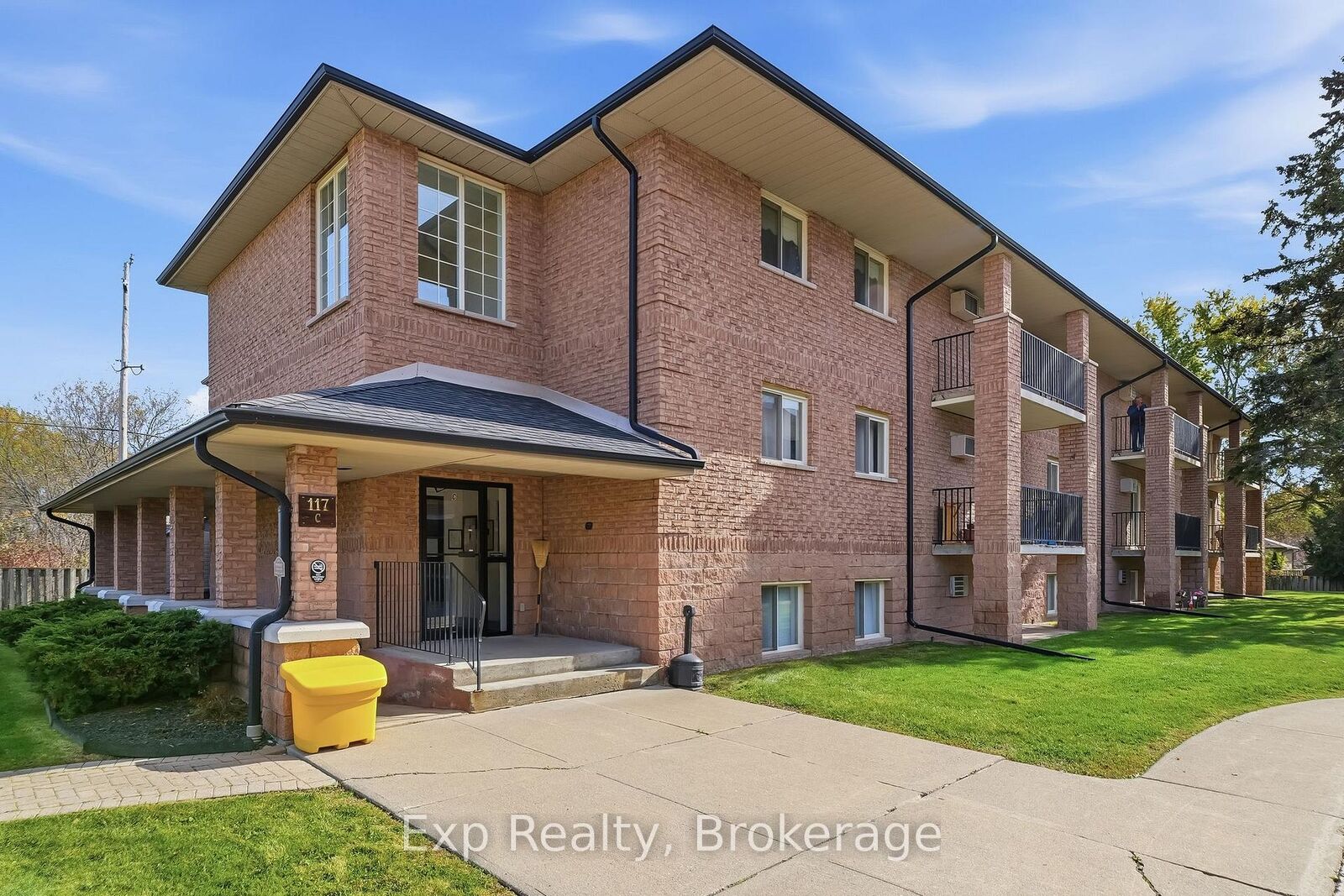 Property Photo: 117 Prince Edward Street 313 ON K0K 1H0